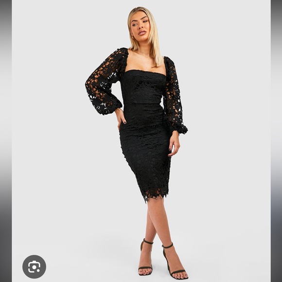 Boohoo Dresses & Skirts - Boohoo Black Lace Midi Dress with Balloon Sleeves